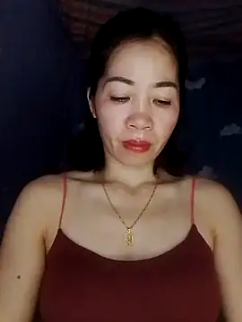 Snapshot of -Lunou- chatting on 04/03/26, 01:03 -Lunou- online show from 04/03/26, 01:03