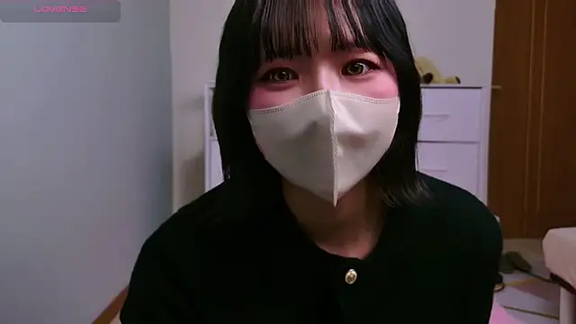 HONO  0 0   online show from 04/08/26, 01:00