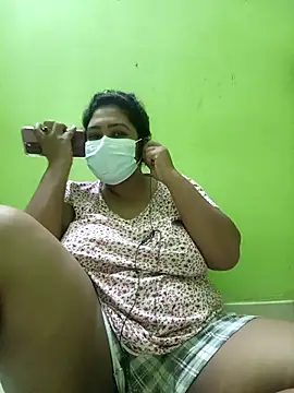 Snapshot of Papte- chatting on 04/15/26, 05:53 Papte- online show from 04/15/26, 05:53