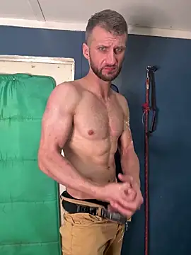 Snapshot of BWCloverboyy chatting on 03/30/26, 10:44 BWCloverboyy online show from 03/30/26, 10:44