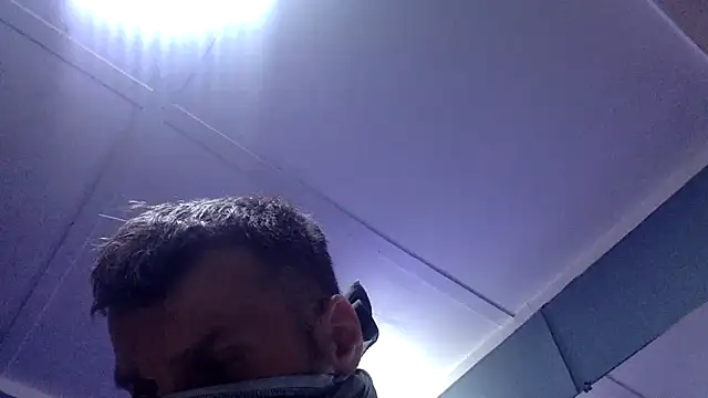 Snapshot of BWCloverboyy chatting on 04/13/26, 12:05 BWCloverboyy online show from 04/13/26, 12:05