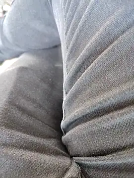 Snapshot of roselover2222 chatting on 04/02/26, 06:44 roselover2222 online show from 04/02/26, 06:44