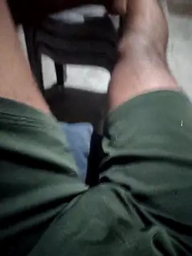 Snapshot of roselover2222 chatting on 04/11/26, 07:07 roselover2222 online show from 04/11/26, 07:07