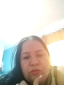 Snapshot of Kiara_Rush chatting on 04/15/26, 02:35 Kiara Rush online show from 04/15/26, 02:35