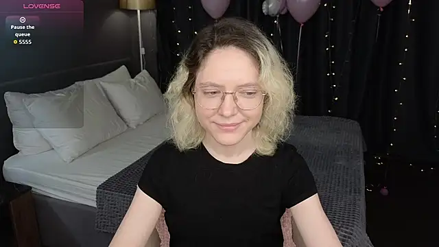 HottoKori online show from 03/31/26, 05:41