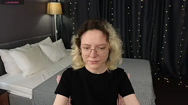 HottoKori online show from 04/11/26, 07:45