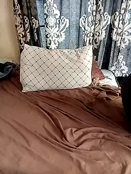 VrXis online show from 04/15/26, 02:24