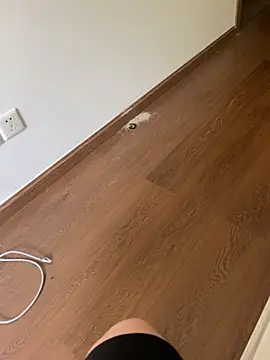 xiaojuan520 online show from 04/25/26, 05:32