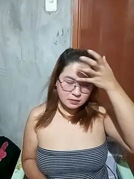 Snapshot of Amazingurlx chatting on 03/29/26, 12:05 Amazingurlx online show from 03/29/26, 12:05