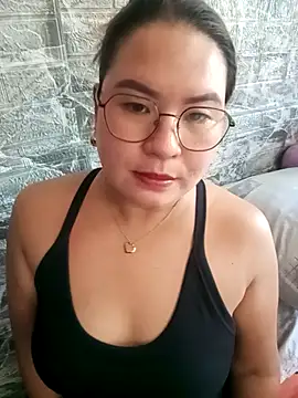 Snapshot of Amazingurlx chatting on 04/03/26, 05:16 Amazingurlx online show from 04/03/26, 05:16