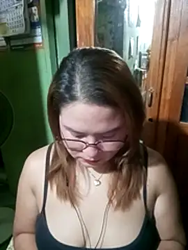 Snapshot of Amazingurlx chatting on 04/08/26, 06:24 Amazingurlx online show from 04/08/26, 06:24