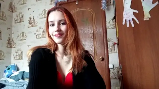 Snapshot of SirenFrost chatting on 03/22/26, 09:13 SirenFrost online show from 03/22/26, 09:13