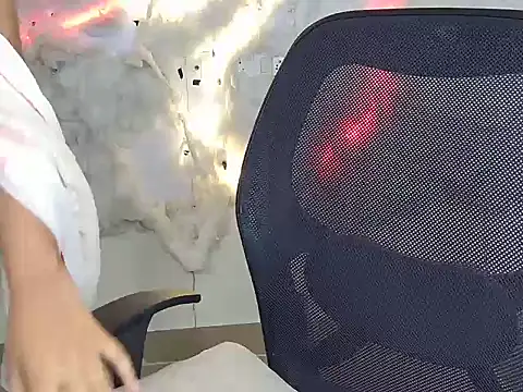 Preety Baby online show from 04/08/26, 02:17