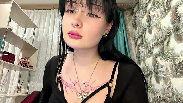 Snapshot of YoursinGoddes chatting on 03/23/26, 04:22 YoursinGoddes online show from 03/23/26, 04:22