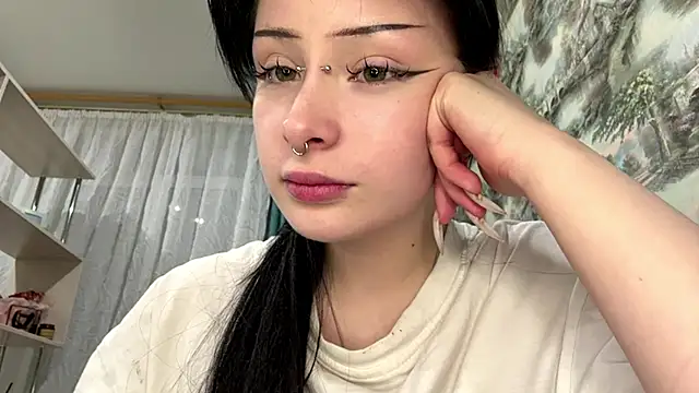 Snapshot of YoursinGoddes chatting on 03/25/26, 08:15 YoursinGoddes online show from 03/25/26, 08:15