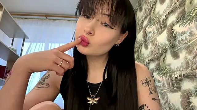 Snapshot of YoursinGoddes chatting on 03/27/26, 03:12 YoursinGoddes online show from 03/27/26, 03:12