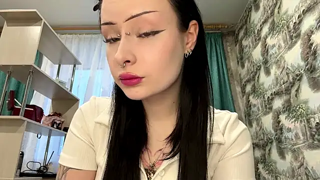 Snapshot of YoursinGoddes chatting on 04/02/26, 03:09 YoursinGoddes online show from 04/02/26, 03:09