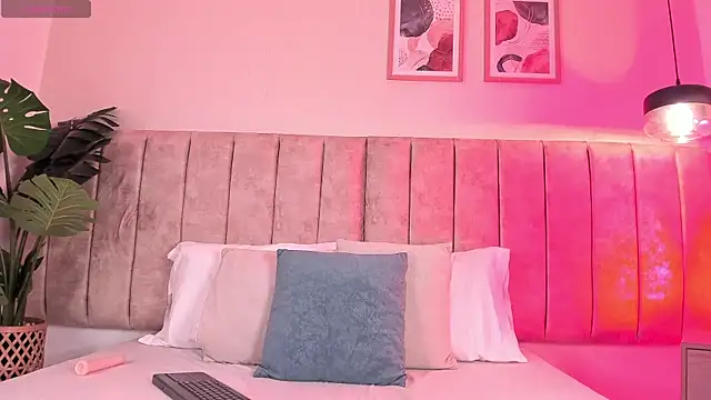 Snapshot of alissonvega chatting on 03/31/26, 01:00 alissonvega online show from 03/31/26, 01:00