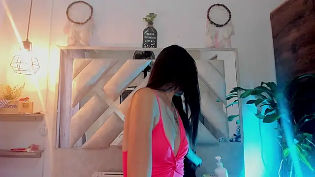 Snapshot of sofy_bonnet1 chatting on 05/23/26, 01:37 sofy bonnet1 online show from 05/23/26, 01:37