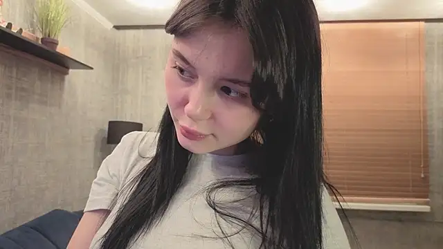 SweetieWink online show from 04/02/26, 11:13