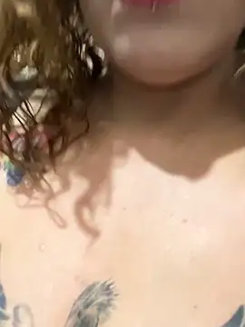 MiaHotboobs online show from 04/05/26, 10:29