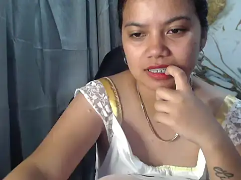 Snapshot of deseyy chatting on 04/08/26, 06:52 deseyy online show from 04/08/26, 06:52