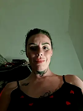 chiquitilla41 online show from 04/25/26, 02:03
