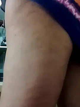 Snapshot of sexymomsn chatting on 03/27/26, 03:12 sexymomsn online show from 03/27/26, 03:12