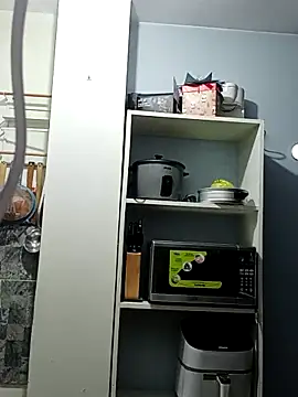 Snapshot of sexymomsn chatting on 03/29/26, 01:05 sexymomsn online show from 03/29/26, 01:05