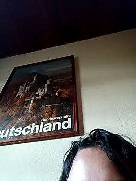 yarinhafox online show from 04/05/26, 10:01