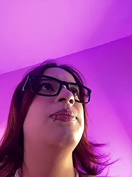 steffmontespink18 online show from 05/25/26, 01:28