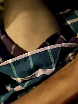 DeshiTiger online show from 04/23/26, 07:27