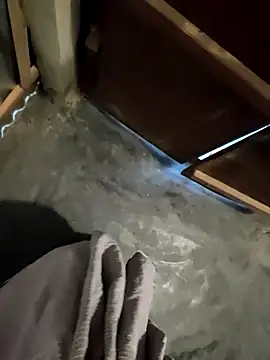 DeshiTiger online show from 04/26/26, 10:46