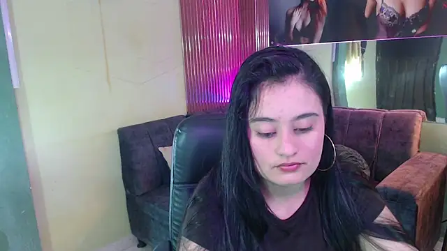 gabriela tm1 online show from 05/28/26, 02:14