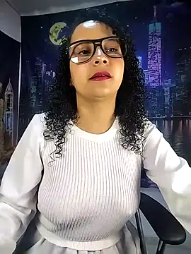 Snapshot of Sofia_Alane chatting on 04/04/26, 09:18 Sofia Alane online show from 04/04/26, 09:18