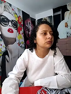 Snapshot of Sofia_Alane chatting on 04/14/26, 09:15 Sofia Alane online show from 04/14/26, 09:15