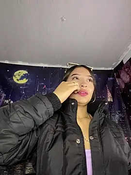 Itze Mua online show from 03/27/26, 03:12