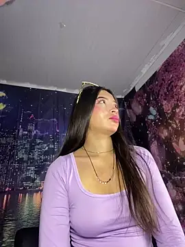 Itze Mua online show from 03/27/26, 10:04