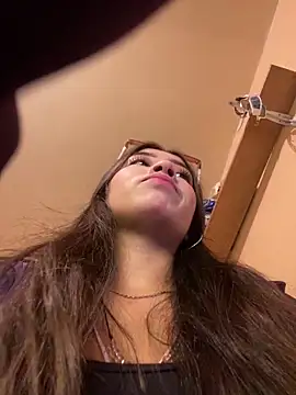 Itze Mua online show from 04/04/26, 10:57