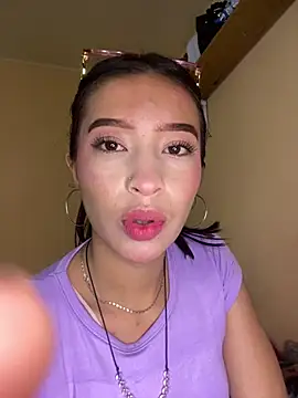 Itze Mua online show from 04/05/26, 10:01