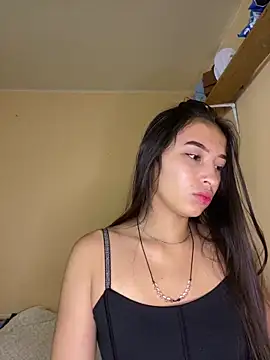 Itze Mua online show from 04/08/26, 10:04