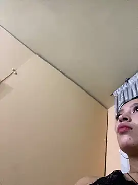 Itze Mua online show from 05/07/26, 11:10