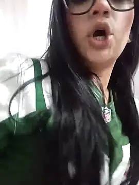 baby-skinnd online show from 04/10/26, 11:31