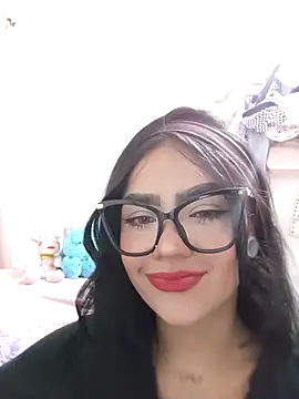 baby-skinnd online show from 04/12/26, 01:32