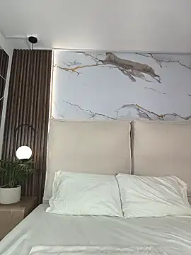 ElenaJamess online show from 04/09/26, 01:16