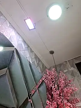 canela2010 online show from 04/10/26, 05:17