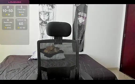 ValentinaXXX  online show from 04/15/26, 08:20