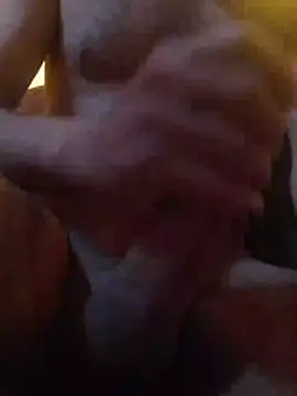 Snapshot of farsmc chatting on 04/15/26, 06:20 farsmc online show from 04/15/26, 06:20