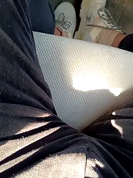 oneeyedwonder96 online show from 04/02/26, 10:57