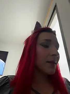 Snapshot of Amelie-RedHoney chatting on 03/30/26, 07:15 Amelie-RedHoney online show from 03/30/26, 07:15